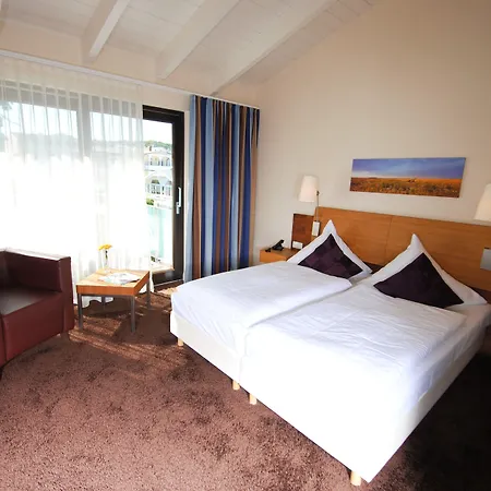 Strandhotel Hotel 4*