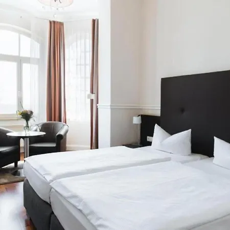 Hotel Strandhotel 4*