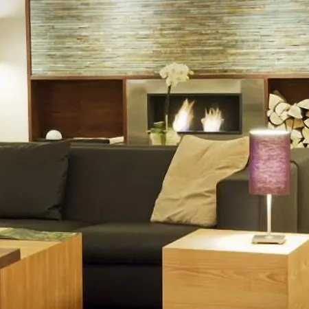 Strandhotel فندق