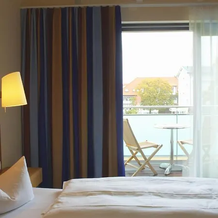 Strandhotel فندق