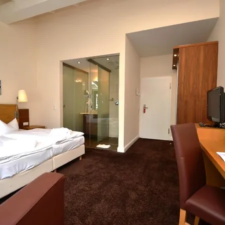 Strandhotel فندق 4*