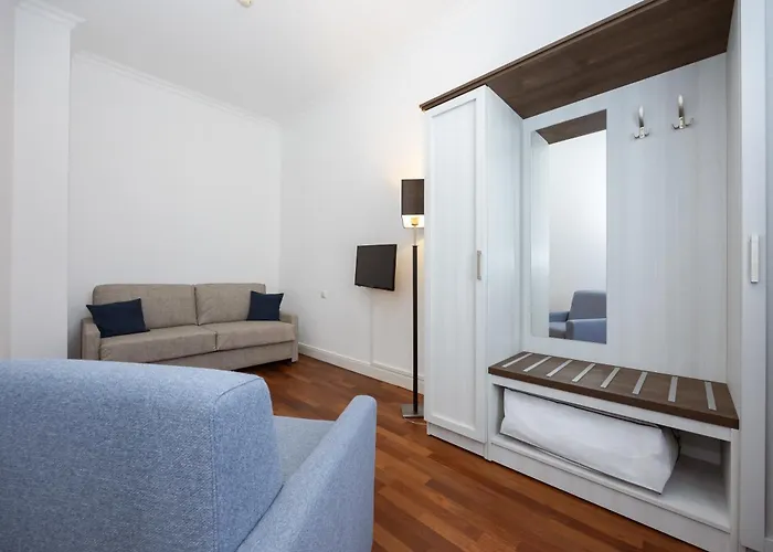 Отель Strandhotel