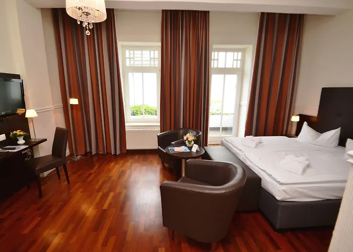 Отель Strandhotel Остзебад Бинц