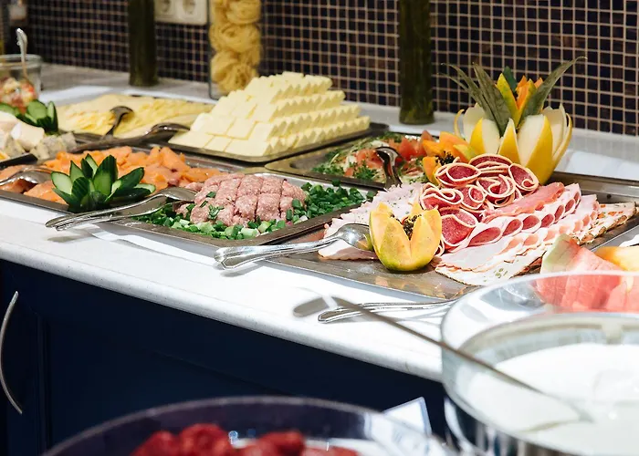 Отель Strandhotel 4*